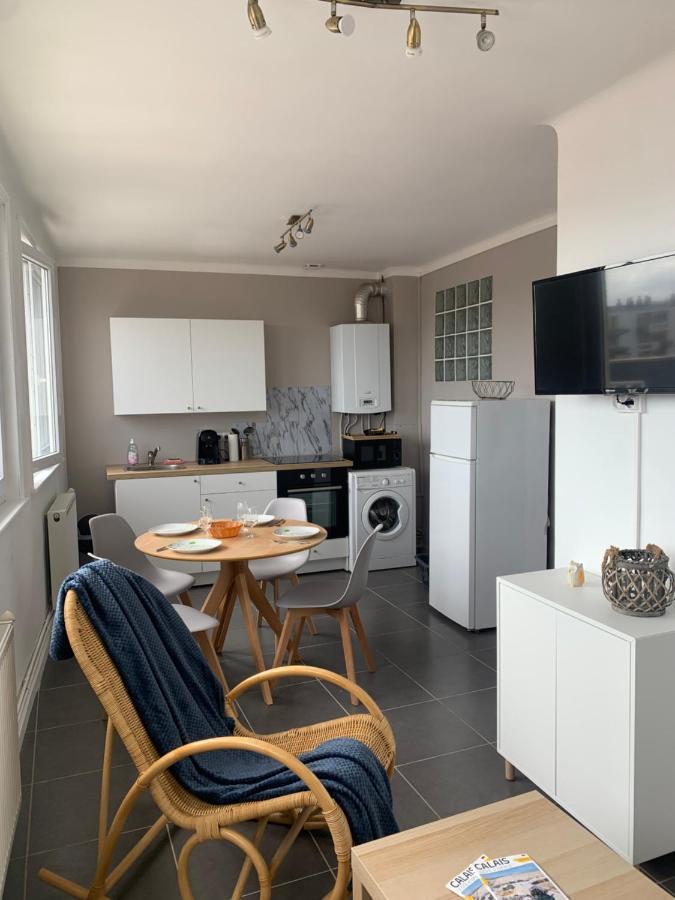 Le Logis De La Marina Apartment Calais Luaran gambar